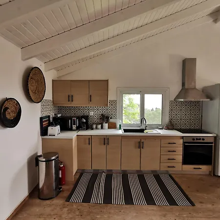 Dom wakacyjny Peacefull Sea View Maisonette Petrití
